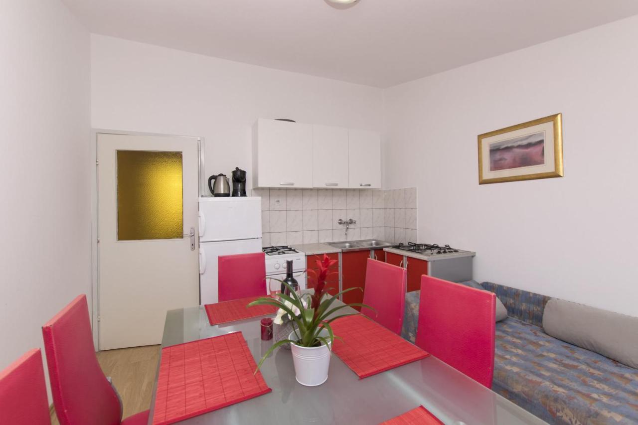 Apartment Nediljka Vodice Exteriör bild